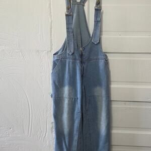 GLYAHCFA Woman's Wide Legged Light Blue Overalls sixes M